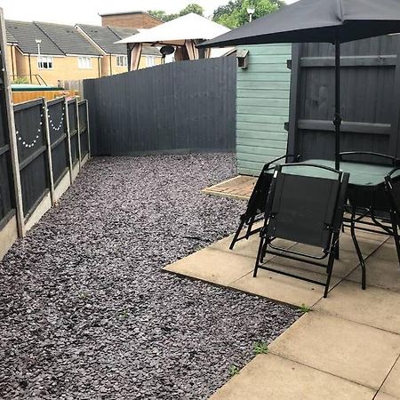 Dudley House **Staycation & Contractors** Sleeps 7 Tipton Exterior photo
